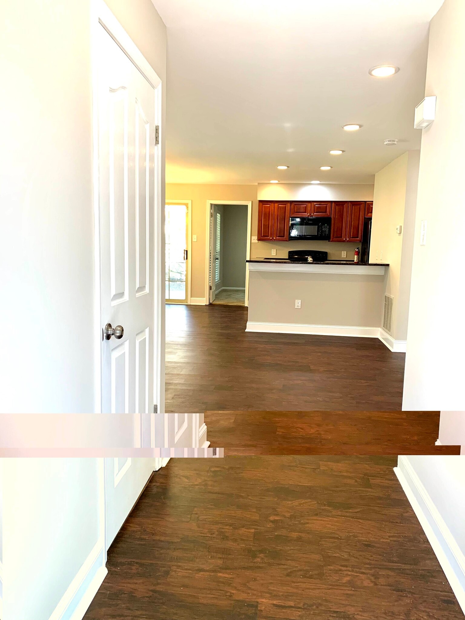 Building Photo - 1109 Foxmeadow Dr