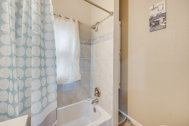 Building Photo - 744 E Cucharras St