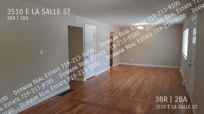Building Photo - 3510 E La Salle St