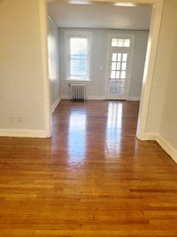 Building Photo - 1611 Hampton Blvd