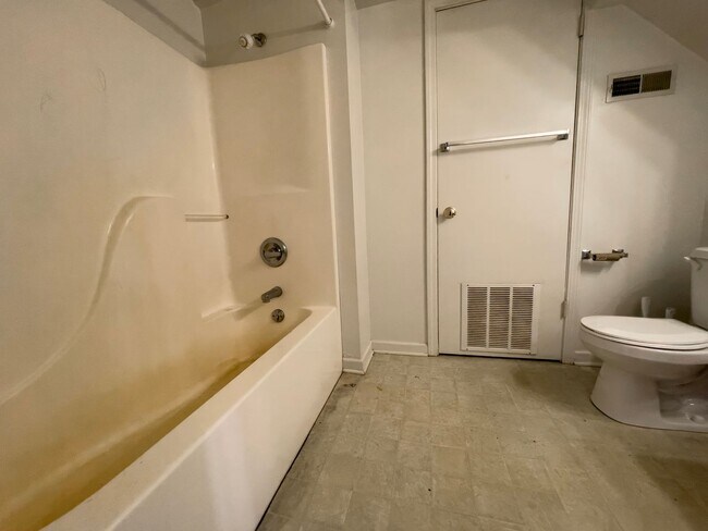 Building Photo - Yorktown School District