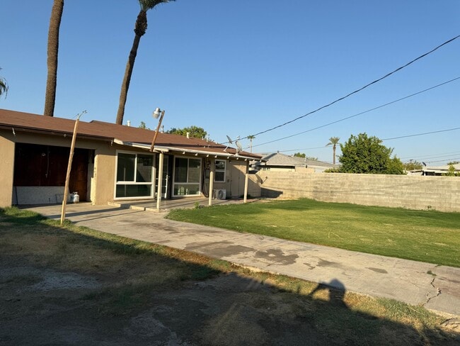 Building Photo - 82077 Santa Rosa Ave