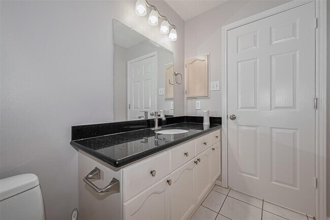 Building Photo - 6503 Taimer Ct