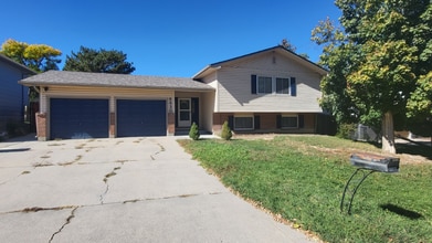 Building Photo - 6830 Snead St