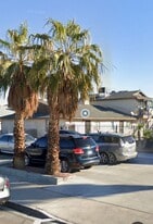 Building Photo - 1425 Henry Dr
