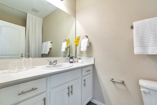 Building Photo - 3757 W Goshen Dr
