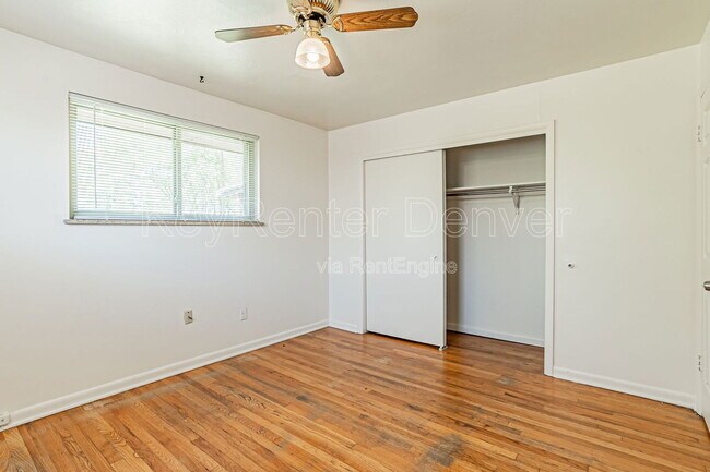 Building Photo - 57 Newland Ct