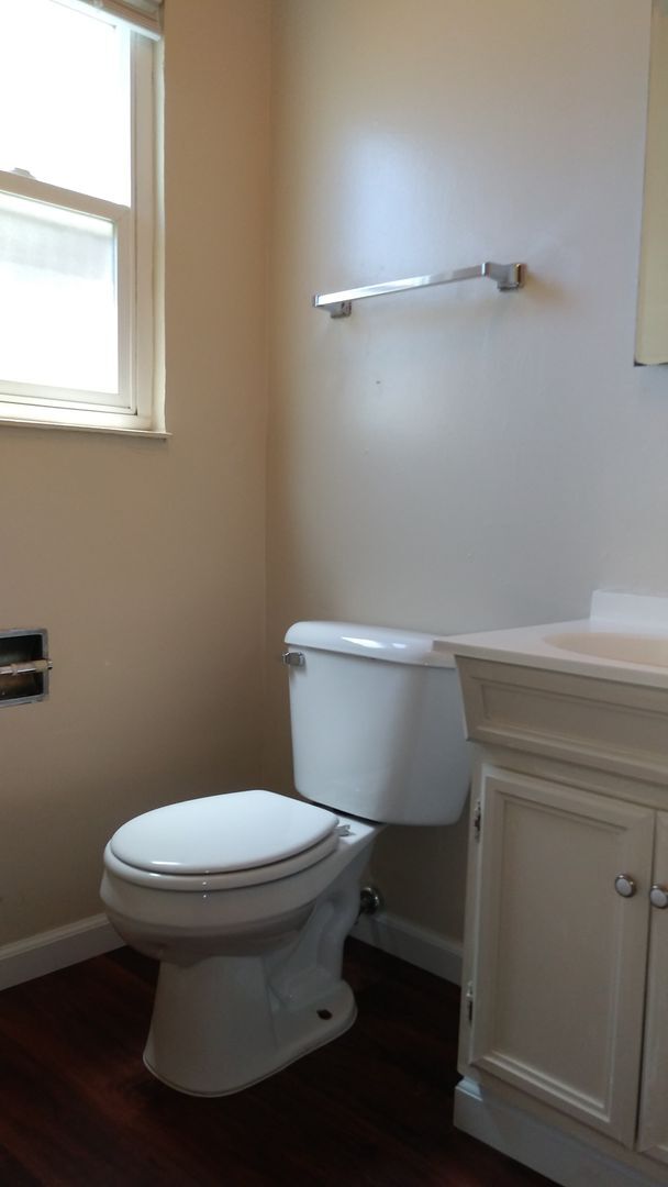 Building Photo - Cute 1bd Apartment on Ground Floor