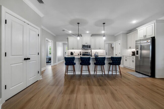 Building Photo - 11 Towles Rd