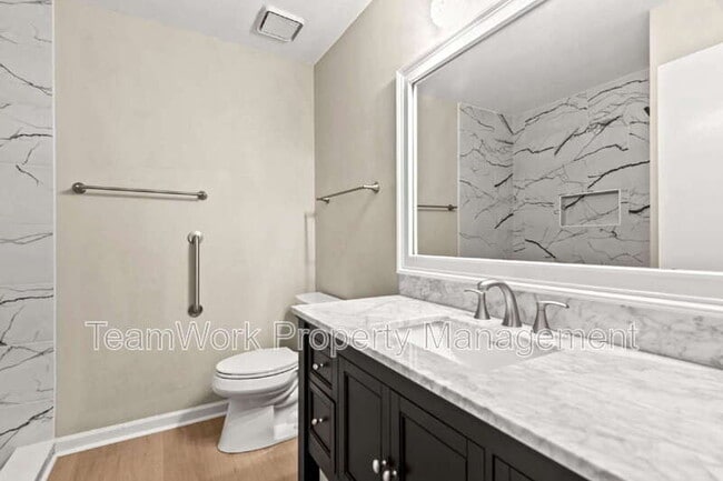 Building Photo - 1163 Monaco Dr