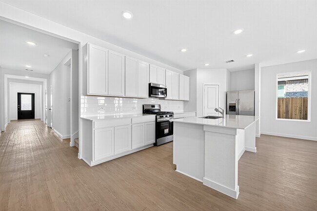 Building Photo - 16214 Texas Flatland Way