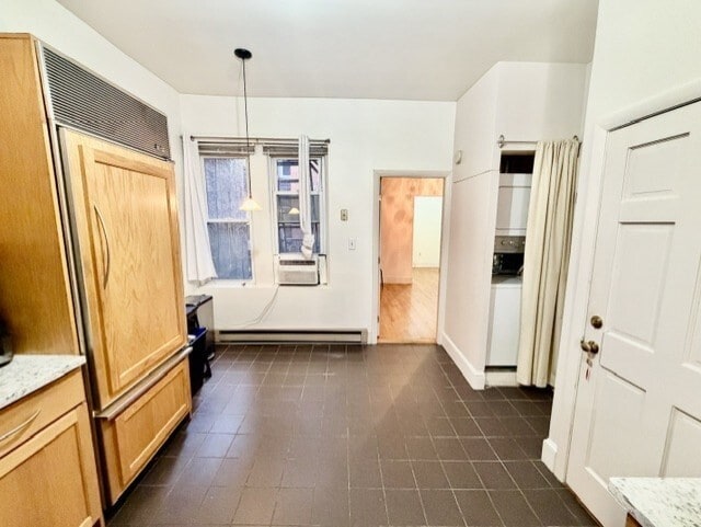 Building Photo - 162 Endicott St