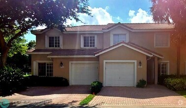 Building Photo - 7303 NW 61st Terrace
