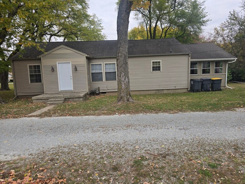 Primary Photo - 1824 Park Rd