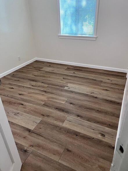 Building Photo - 1625 Ewing St