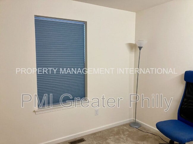 Building Photo - 106 Mercer Ct