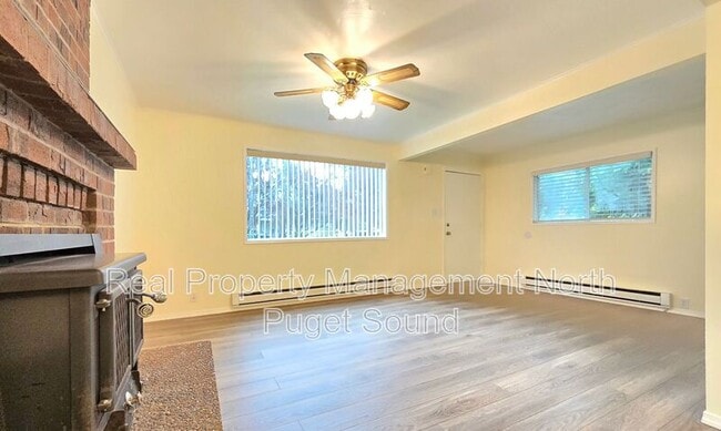 Building Photo - 1626 Rainier Ave