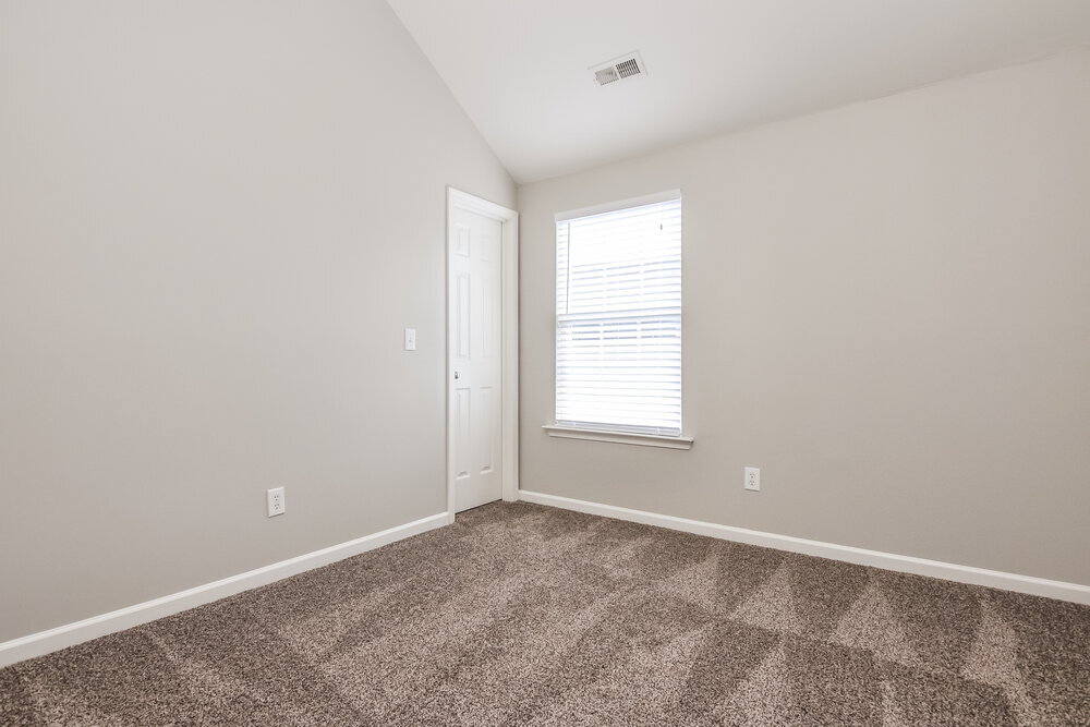 Building Photo - 2707 Brownlow Ct