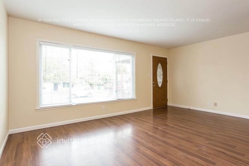Building Photo - 513 San Joaquin Ave