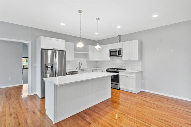 Building Photo - 1697 N Marshall St