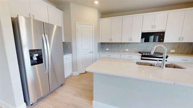 Building Photo - 2102 Dunbar Dr