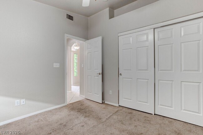 Building Photo - 1460 Dragon Rock Dr