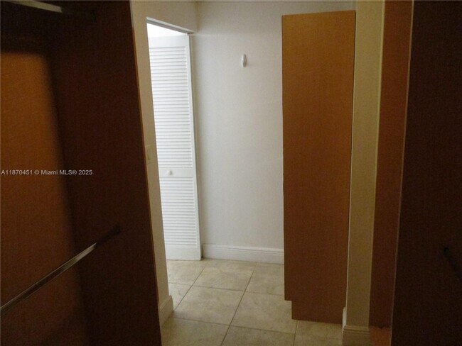 Building Photo - 7266 SW 88th St