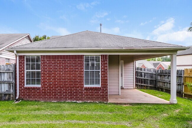 Building Photo - 2753 Virginia Woods Pl