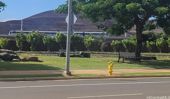 Building Photo - 91-3633 Kauluakoko Street