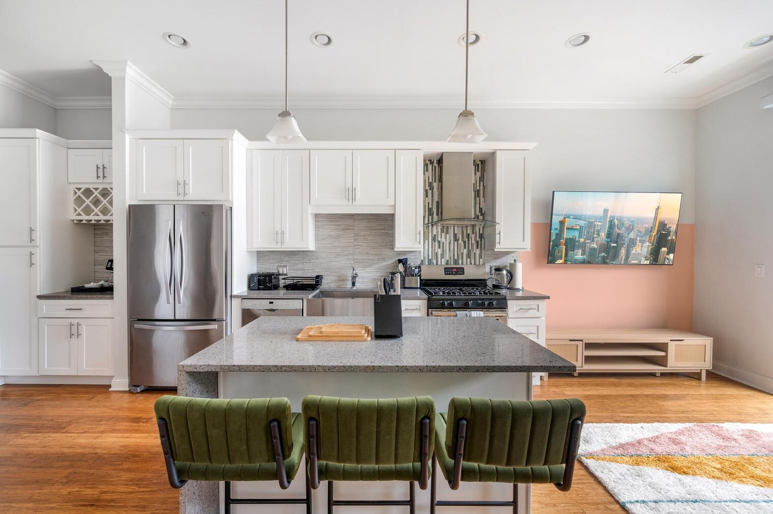 Building Photo - 1243 W Madison St