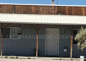 Building Photo - 210 Monroe St W