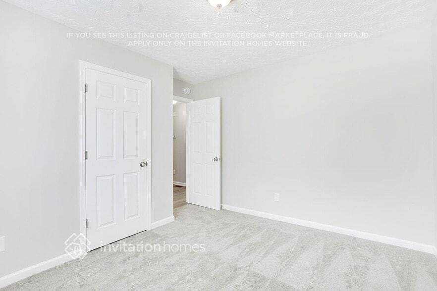 Building Photo - 4103 Lions Gate
