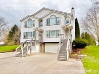 Building Photo - 7493 Shisler St NE