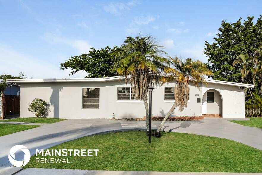 Primary Photo - 5835 SW 117th Ave