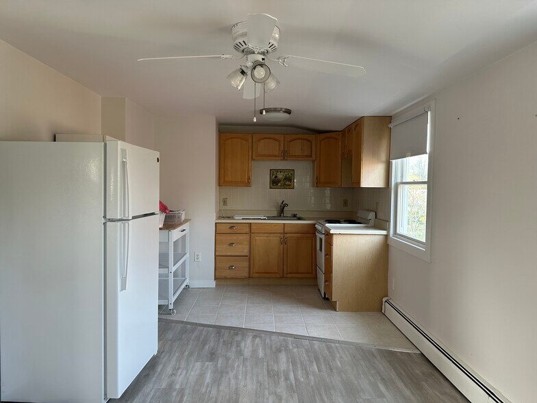 Building Photo - 43 West St