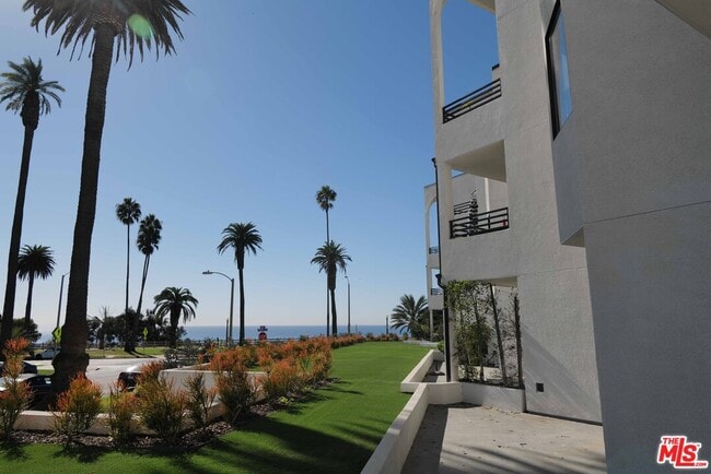 Building Photo - 311 Ocean Ave