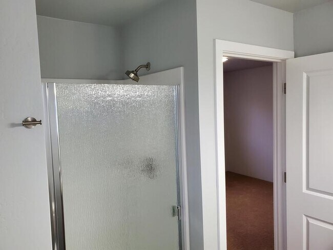 Building Photo - 220 Cheryl Ln