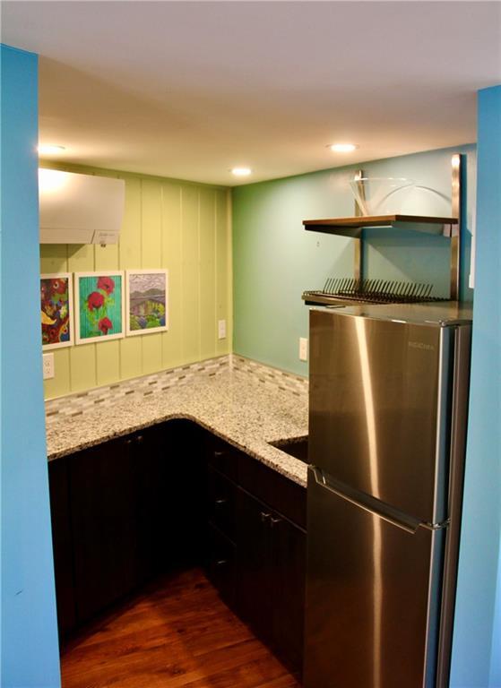 Building Photo - 39 Berrie Ln