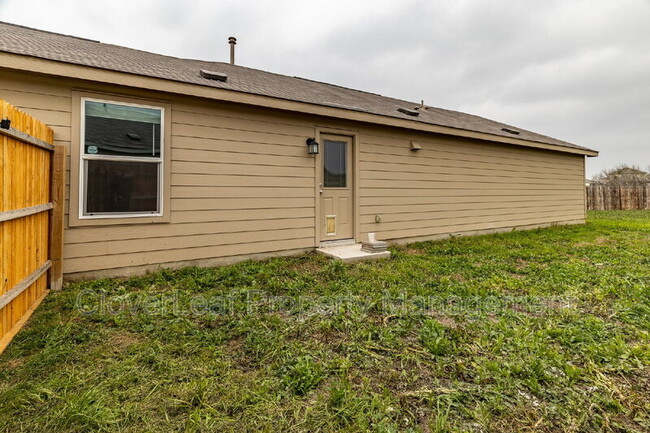Building Photo - 6407 Ignacio Ct