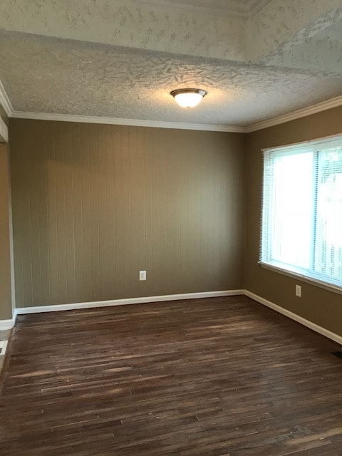 Building Photo - 37469 Charter Oaks Blvd