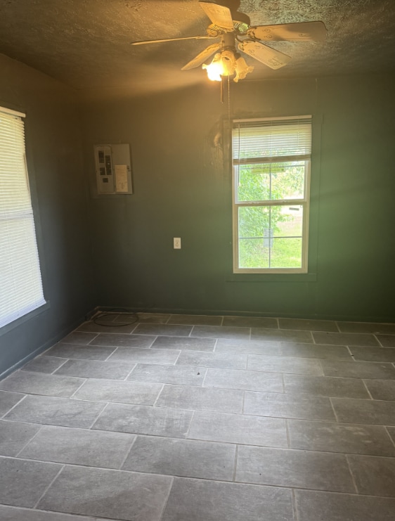 Building Photo - 105 Shannon St