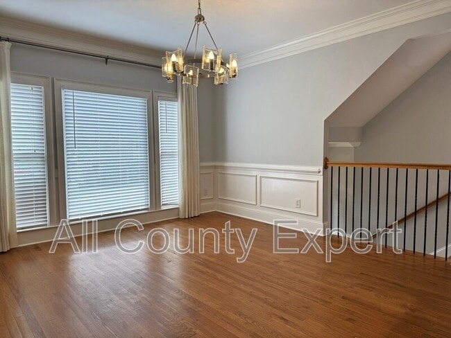 Building Photo - 871 Lenox Ct NE