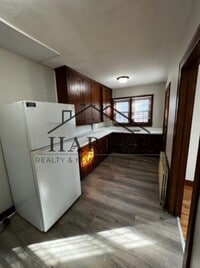 Building Photo - 1st Avenue SW Duplex