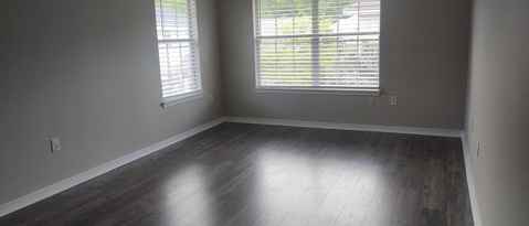 Building Photo - 6351 Cottage Woods Dr