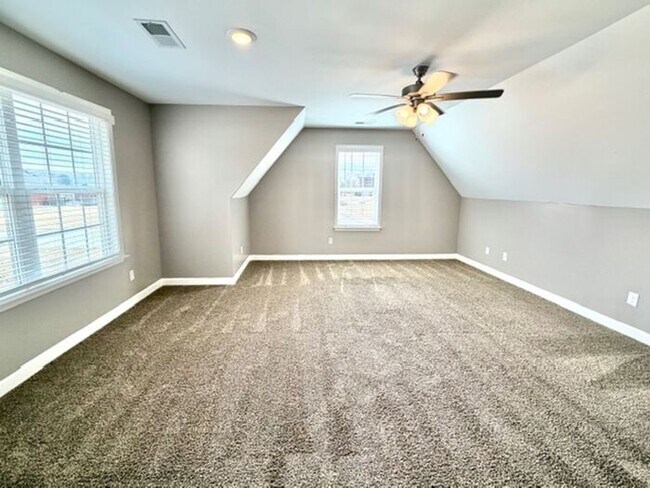 Building Photo - OPEN HOUSE! AVAILALBE NOW! Beautiful Home in Olive Branch.