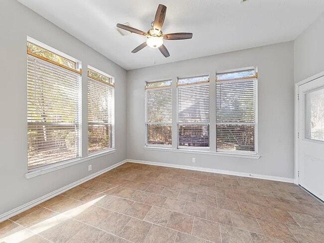 Building Photo - 106 Cezanne Woods Dr