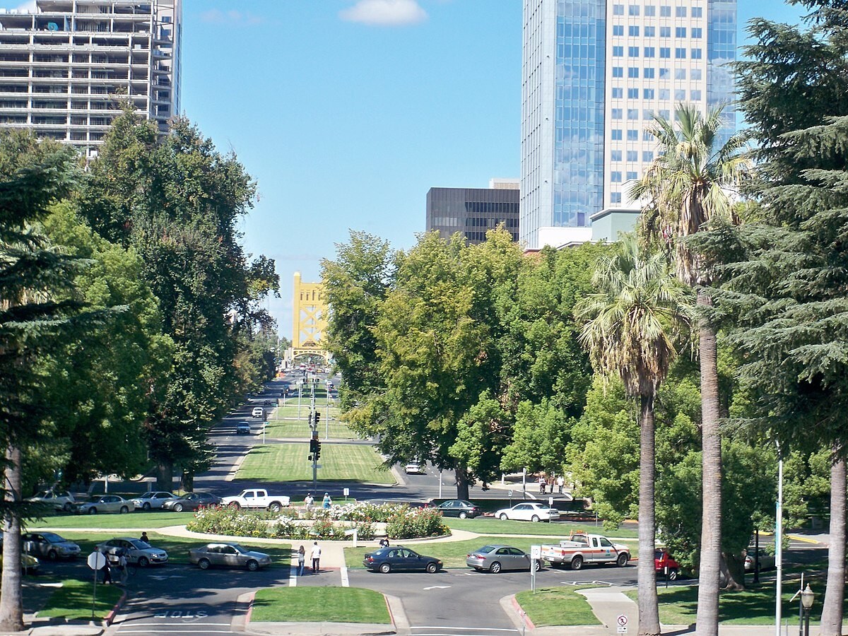 Located near Capitol Mall - 500 N St