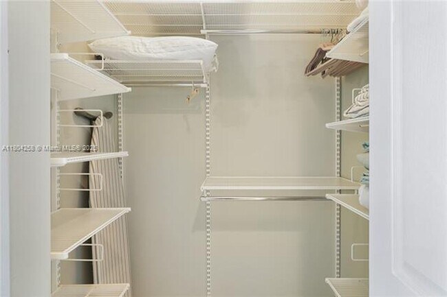 Building Photo - 2080 S Ocean Dr