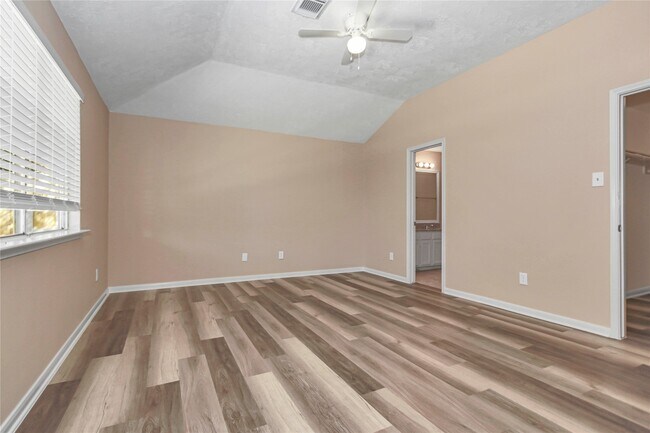 Building Photo - 8235 Alabaster Dr