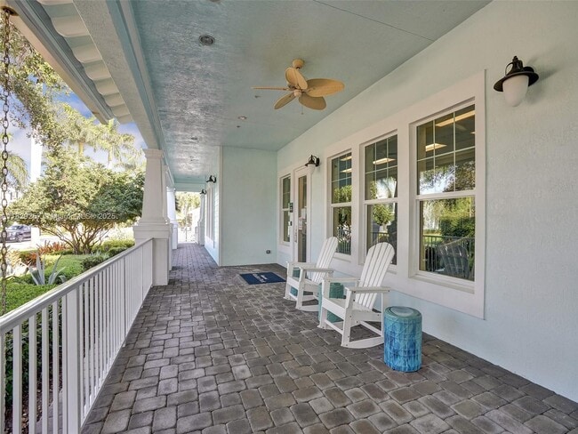 Building Photo - 1144 S Community Dr